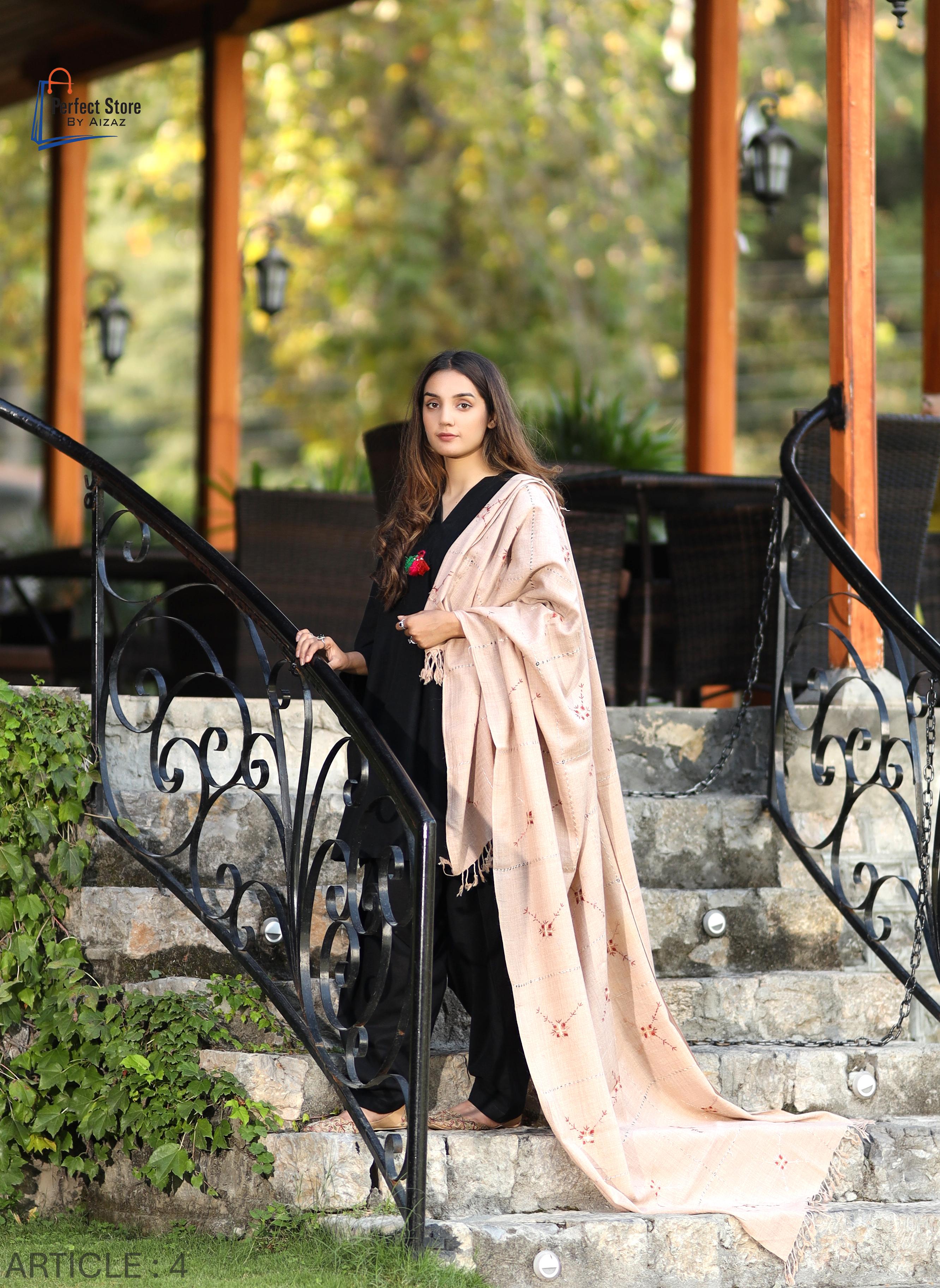 Luxury Tabrezi Jamawar handmade wool shawl > 04