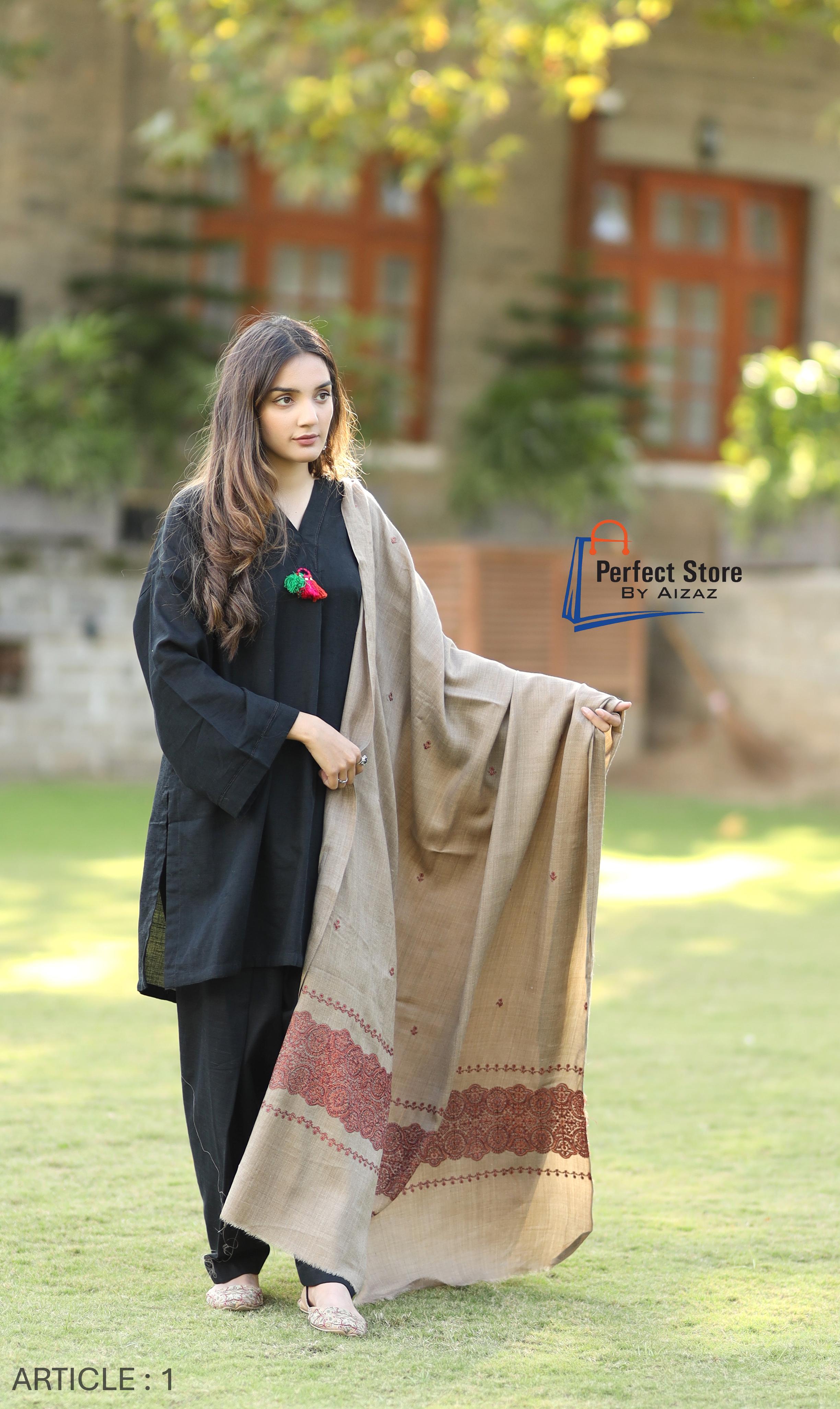 Luxury Sozni handmade Kashmiri Ibex Shatoosh wool shawl > 01